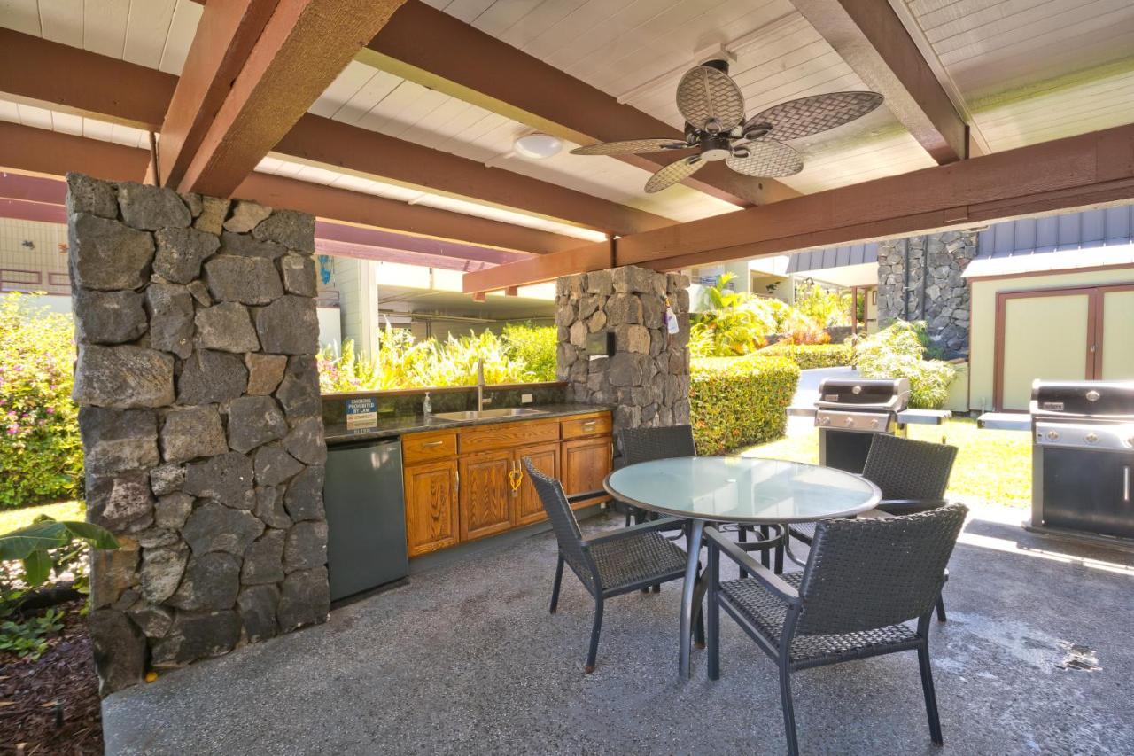Family Getaway - Lava Room At Magic Sands Beach Kailua-Kona Dış mekan fotoğraf